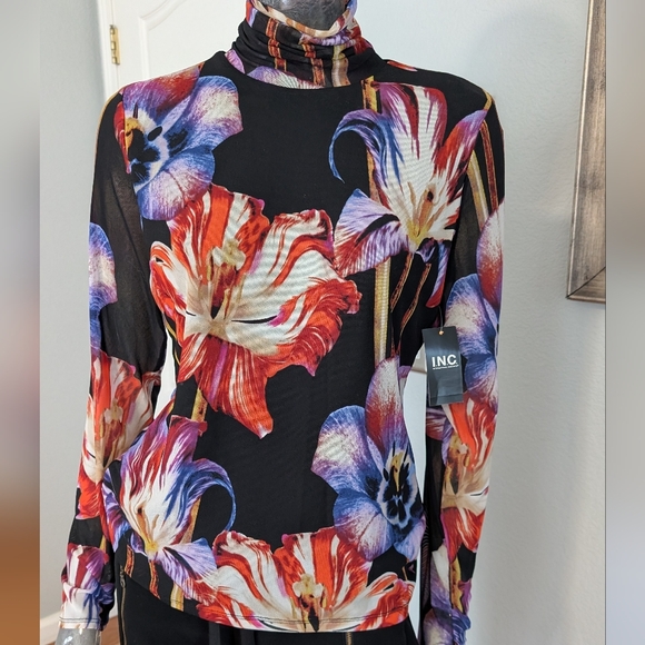 INC International Concepts Floral Sheer Lined Torso Sheer Mock Kneck Medium Nwt - Picture 1 of 7